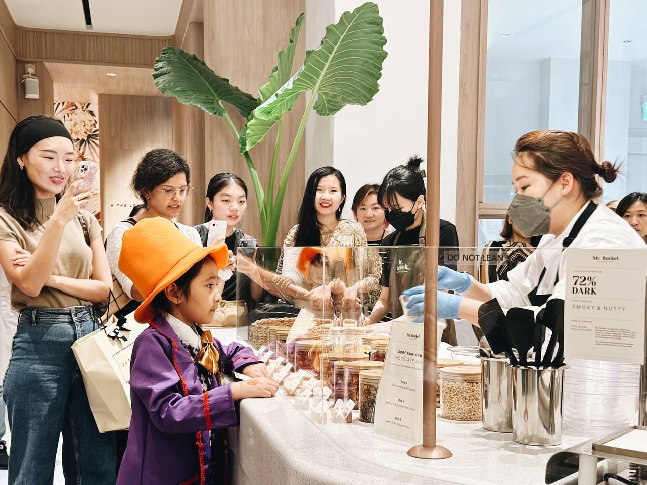 Mr. Bucket Chocolaterie