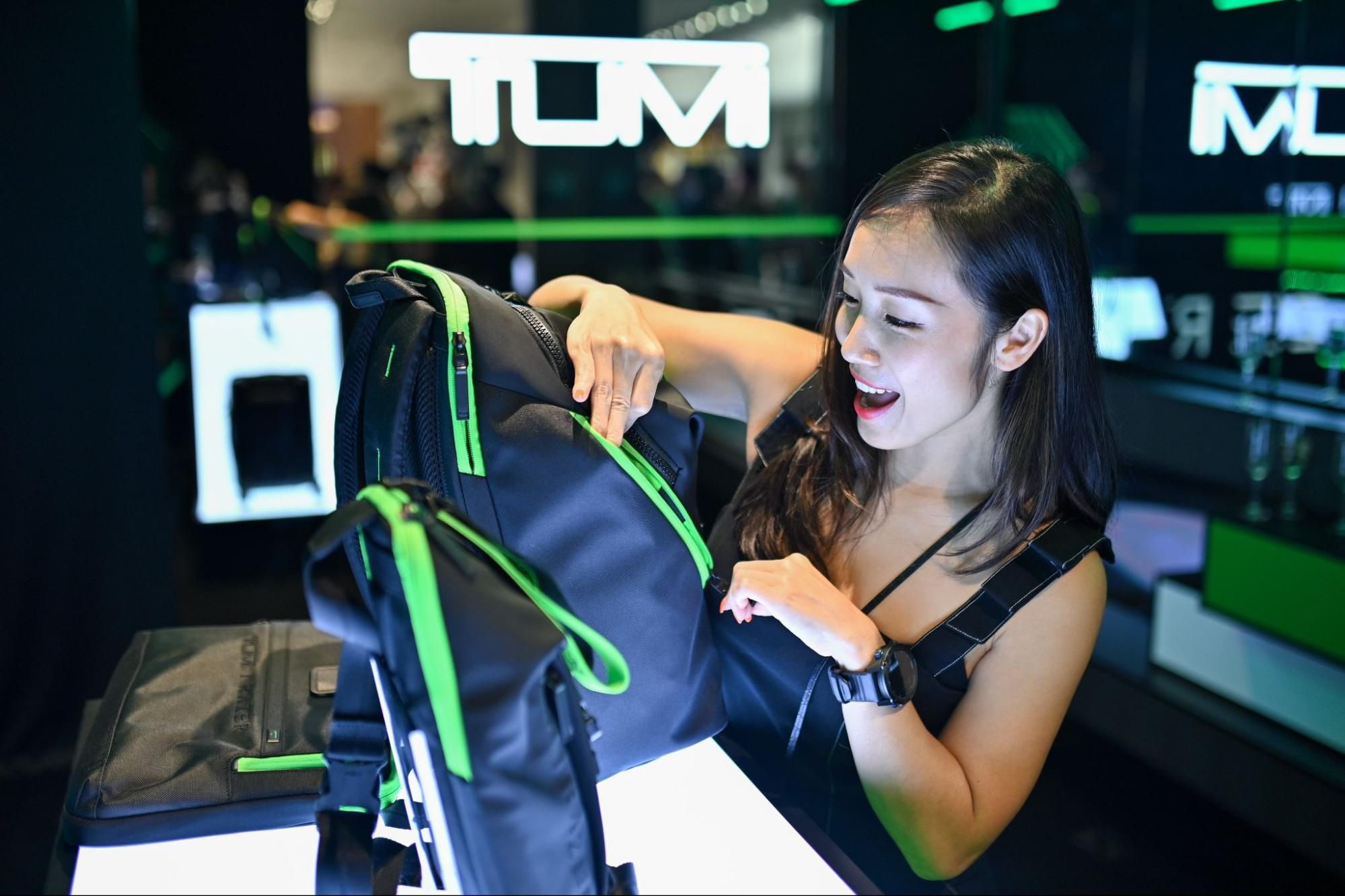 TUMI x Razer